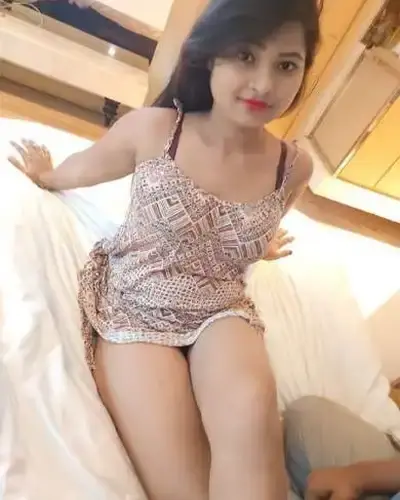 Call Girls in Karol Bagh